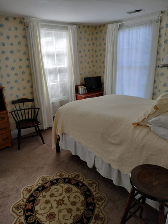 Photo of National House Inn