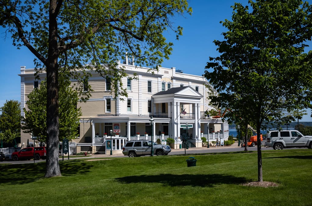 Photo of Perry Hotel