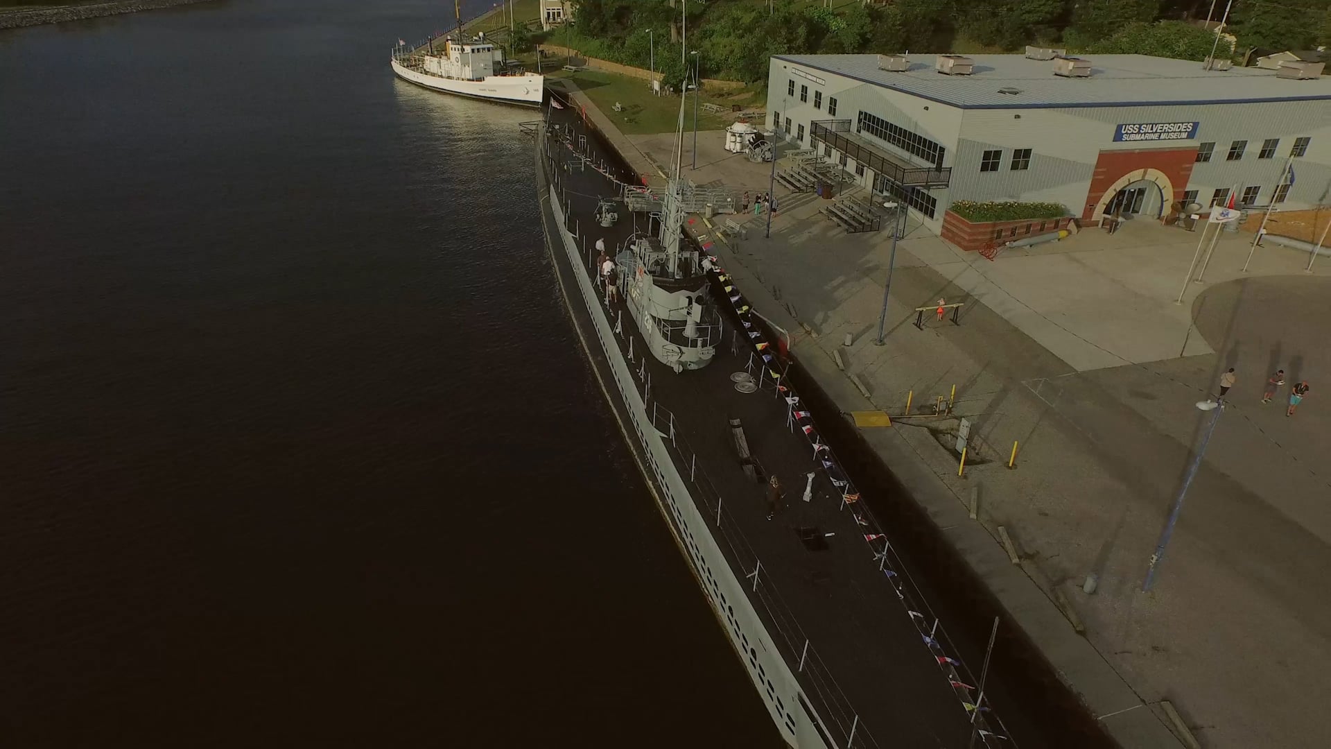 Photo of USS Silversides Submarine Museum