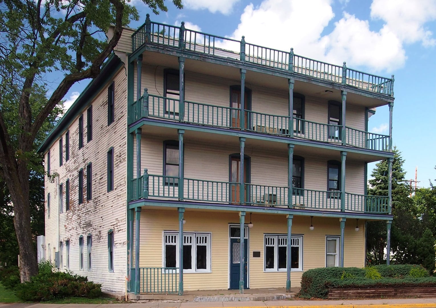 Thayer Hotel in Annandale Minnesota, 1895 historic three-story wooden hotel building