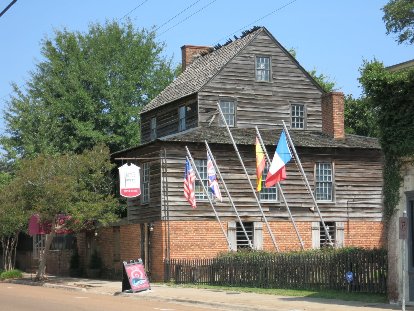 Exterior of King's Tavern, an 18th-century Natchez Mississippi blockhouse-turned-tavern, the oldest standing building in the city
