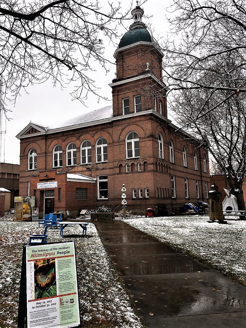 Old Ravalli County Courthouse Romanesque exterior, Hamilton Montana
