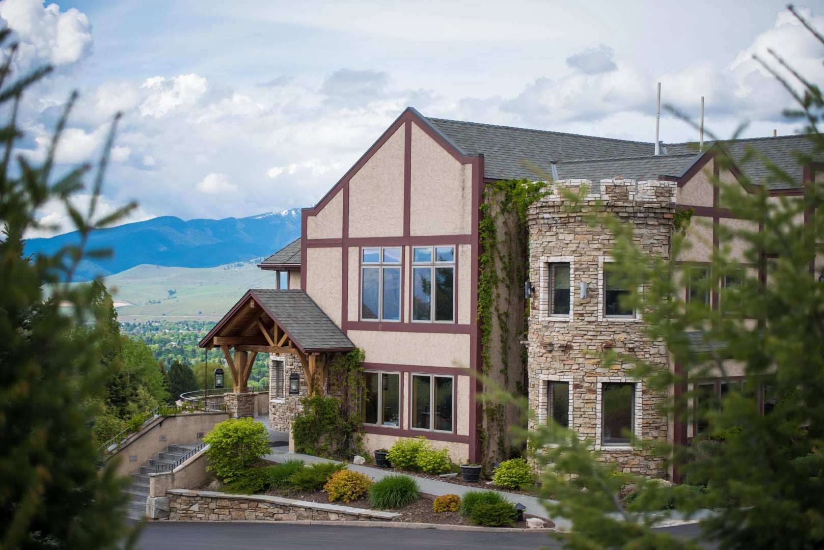 The Keep Restaurant (Greenough Mansion)