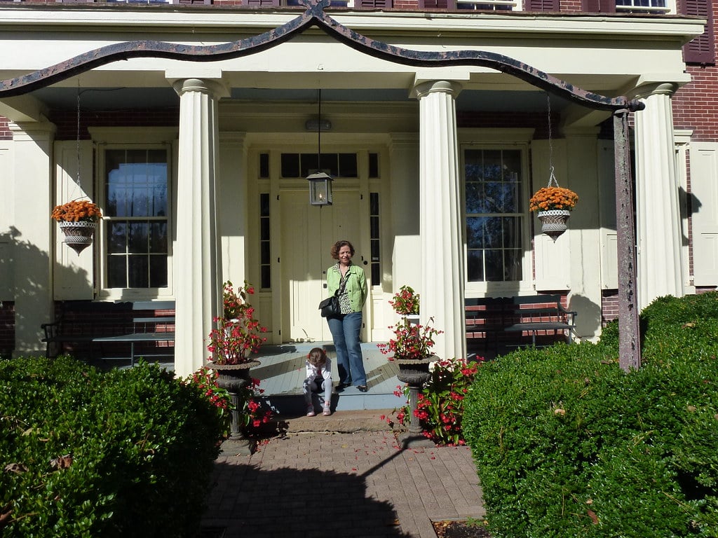 Photo of Smithville Mansion