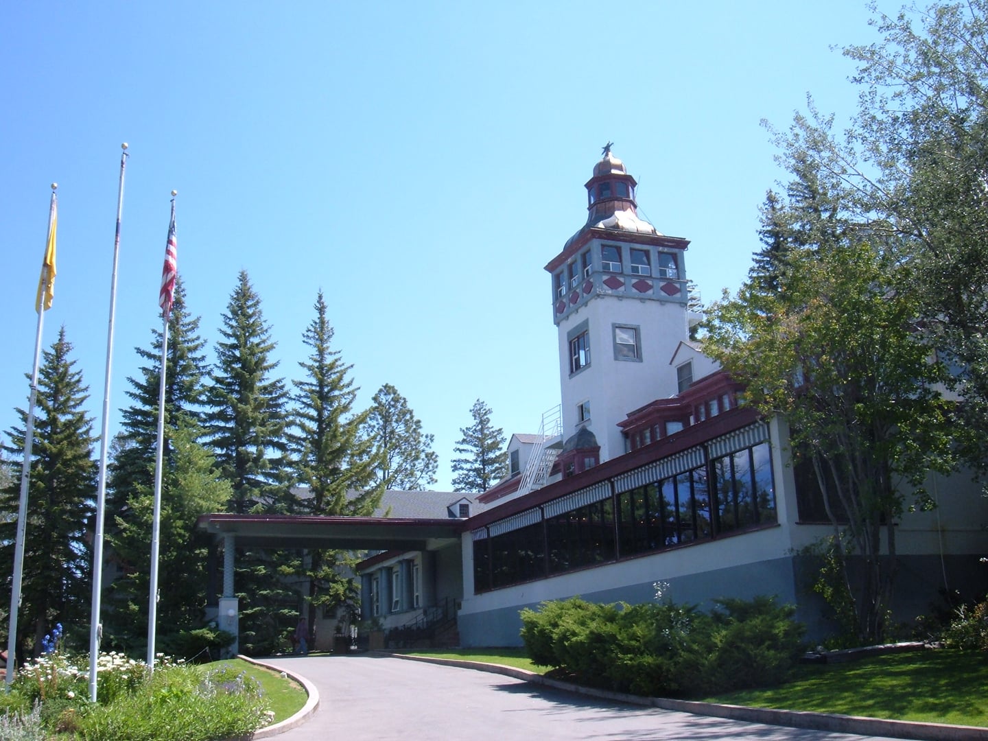 The Lodge Resort and Spa in Cloudcroft, New Mexico — historic mountaintop hotel exterior