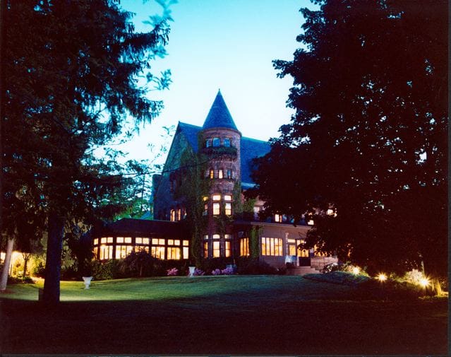Photo of Belhurst Castle