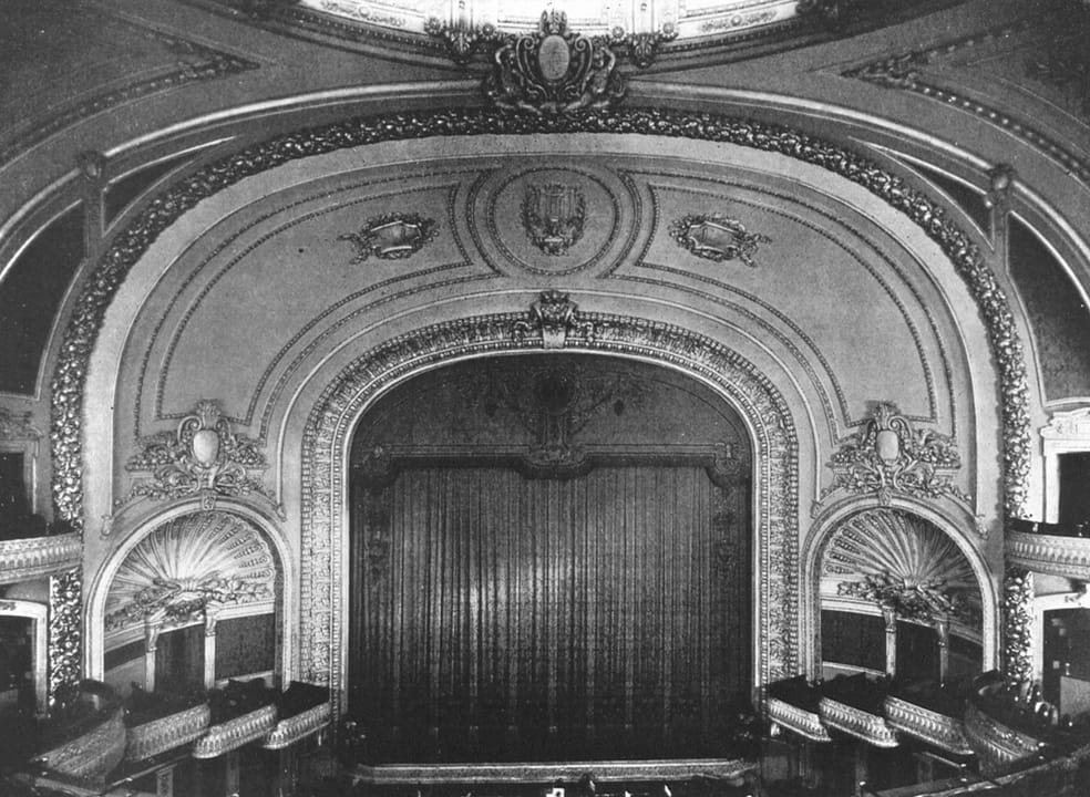 The Palace Theatre's proscenium arch and auditorium, as published in Architecture magazine, volume 27, in 1913, the year the theater opened.
