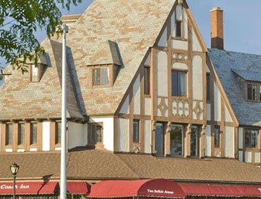 Red Coach Inn