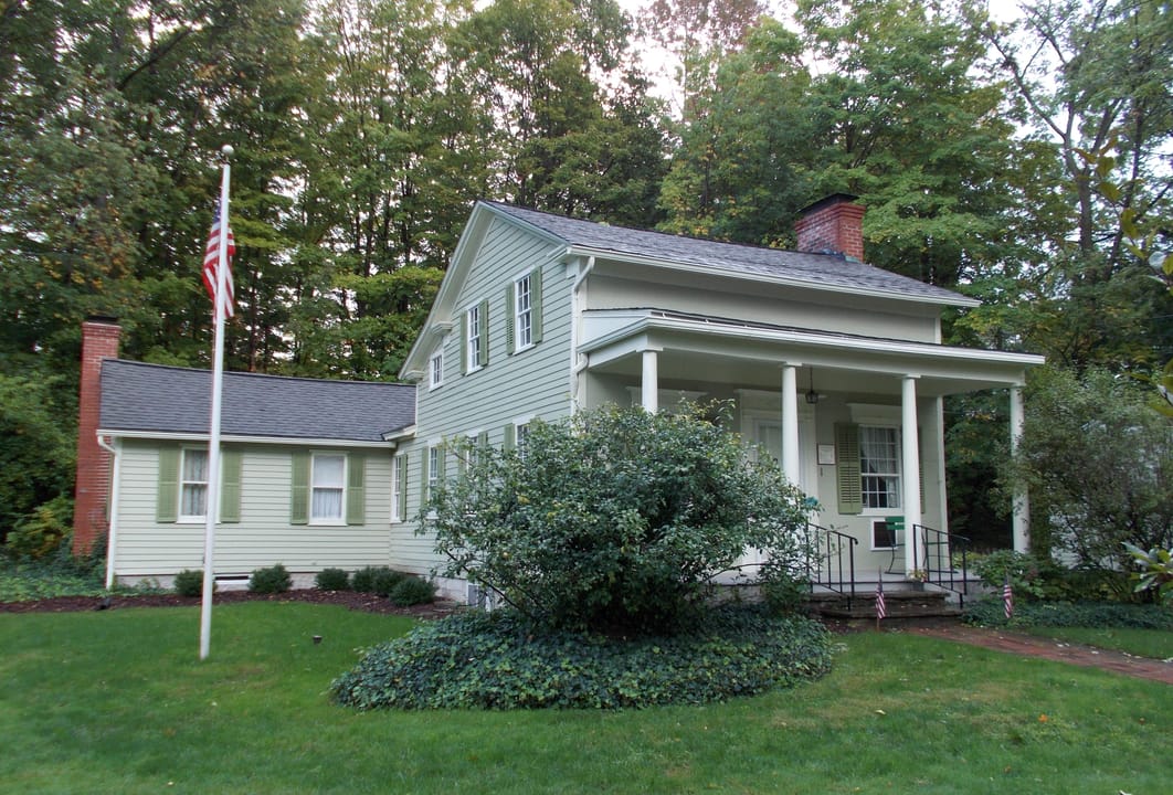 Photo of Roycroft Inn