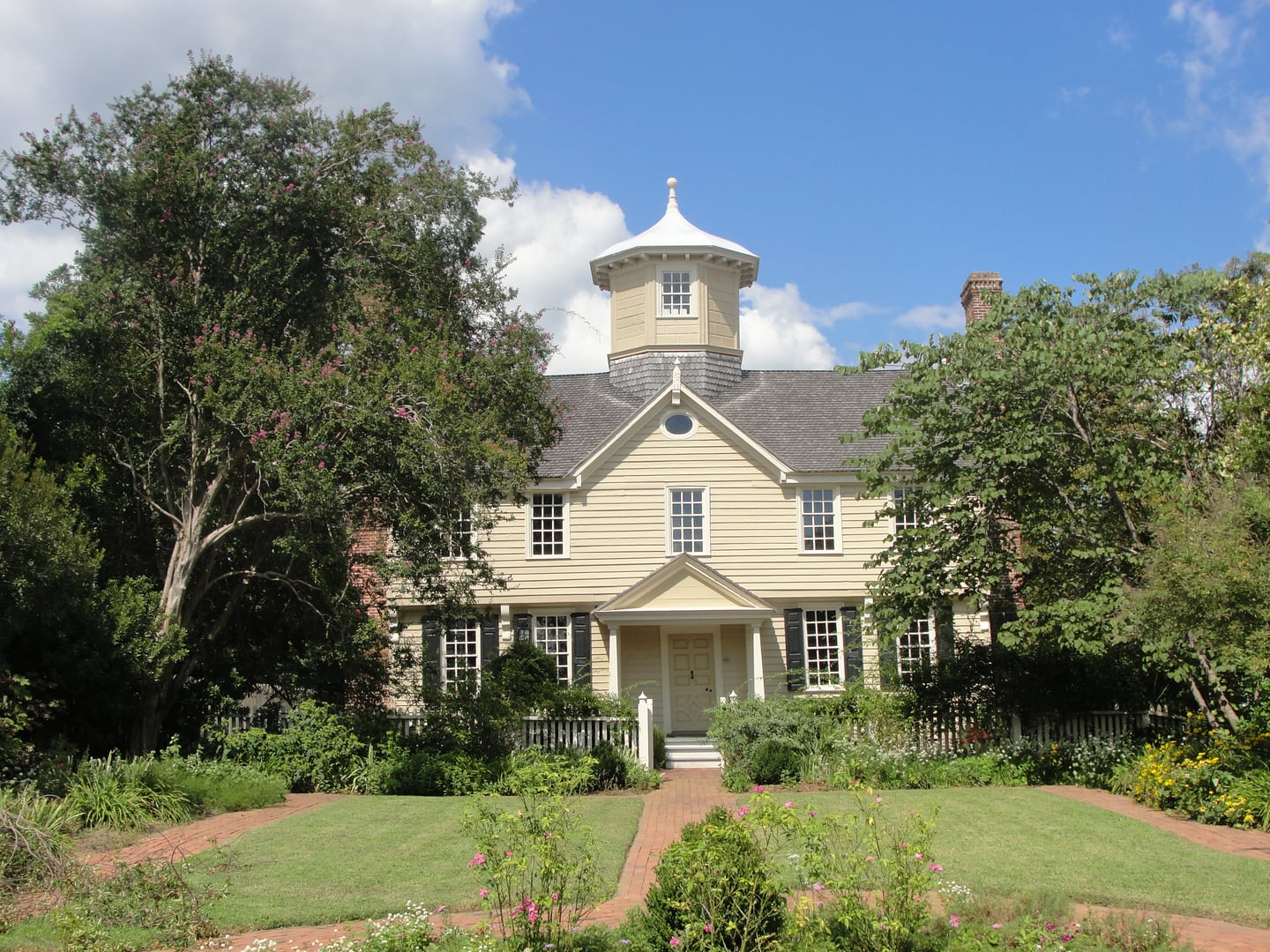 Photo of Cupola House