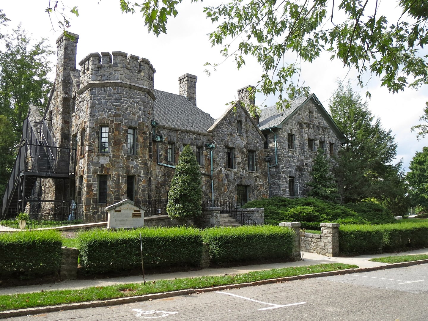 Homewood building on Zillicoa Street in Asheville's Montford Historic District, formerly part of Highland Hospital campus