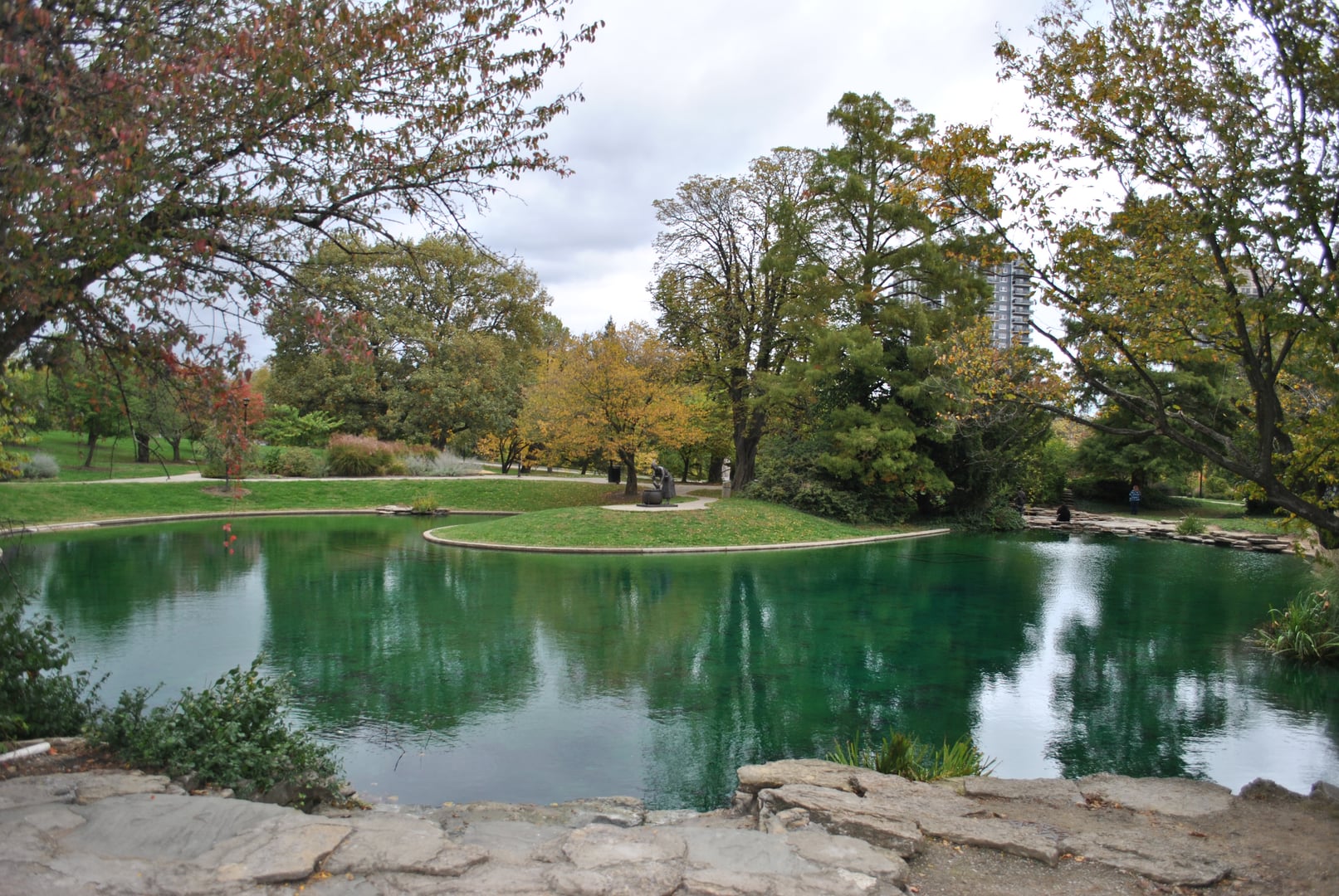 Twin Lakes reflecting autumn trees inside Eden Park, the 186-acre hilltop park overlooking the Ohio River in Cincinnati