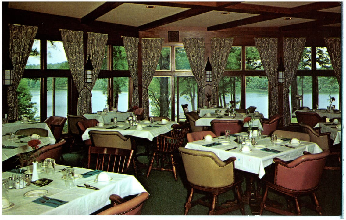 Photo of Punderson Manor