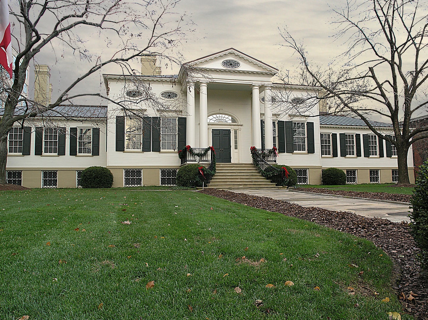 The Federal-style Baum-Longworth-Sinton-Taft House housing the Taft Museum of Art on Pike Street in Cincinnati