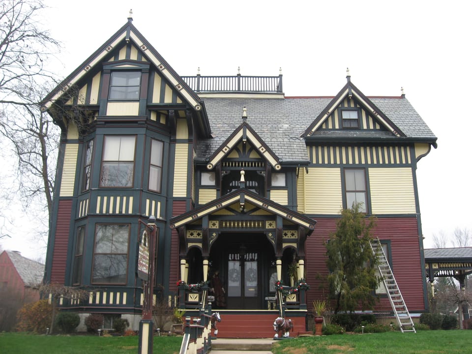 Photo of Colonel Taylor Inn Bed & Breakfast