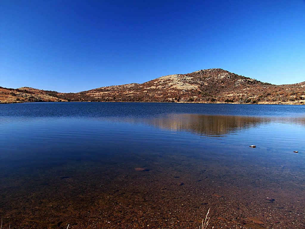 Lake Jed Johnson reflection.