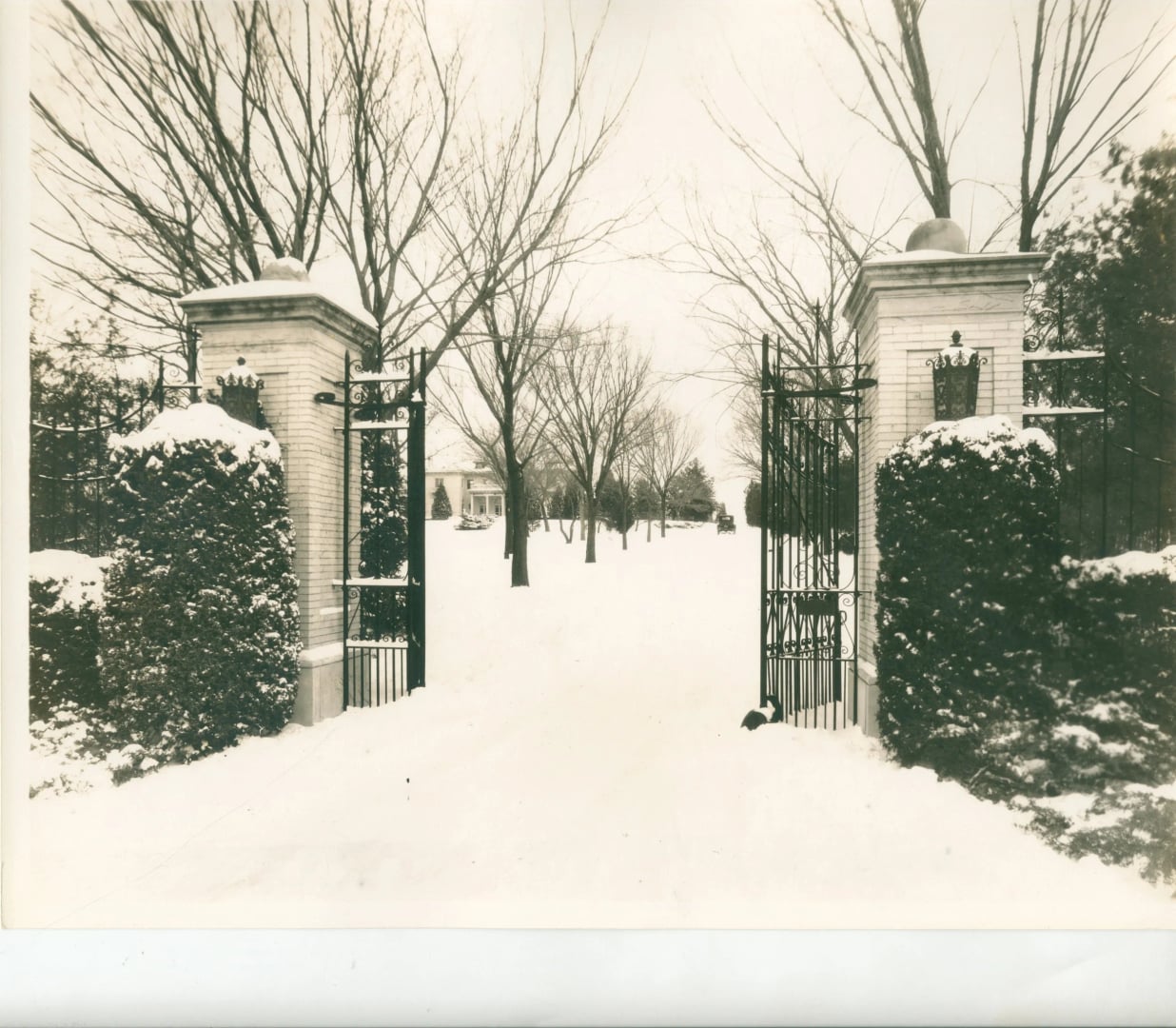 Front gate and façade of the Snedden / Travis Mansion at the Tulsa Garden Center in Woodward Park, Tulsa, Oklahoma.