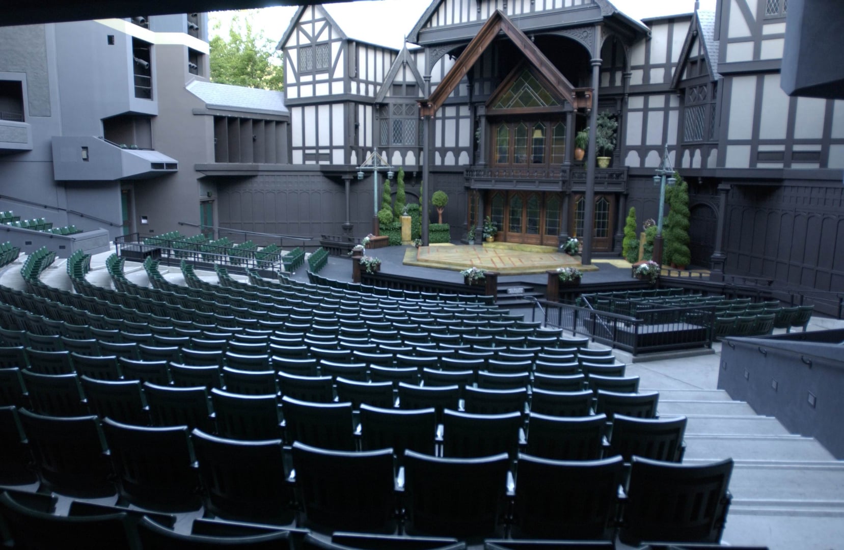Photo of Allen Elizabethan Theatre