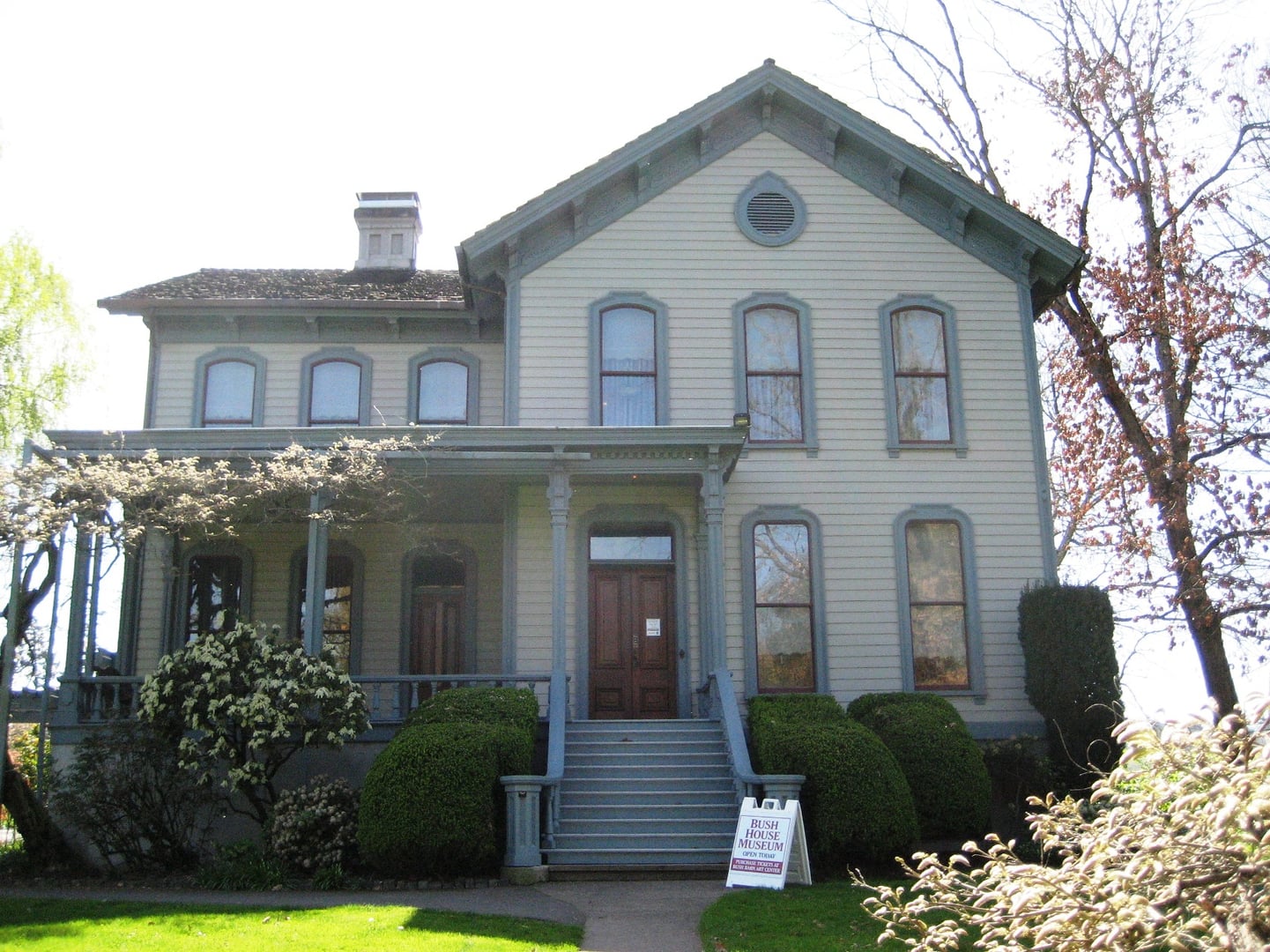 Asahel Bush House Museum 1878 Italianate mansion in Salem Oregon