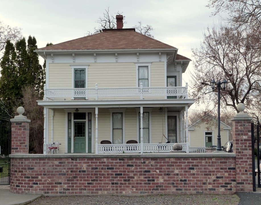 The historic James H. and Cynthia Koontz House (built 1881), located at 210 North Dupont Street in Echo, Oregon, United States, is listed on the US National Register of Historic Places.





This is an image of a place or building that is listed on the National Register of Historic Places in the Uni