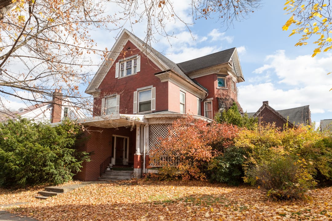 One of the largest dwellings in the Moxham Historic District, Johnstown, Pennsylvania, a c. 1900 Colonial Revival style house at 524 Grove Ave.





This is an image of a place or building that is listed on the National Register of Historic Places in the United States of America. Its reference numbe
