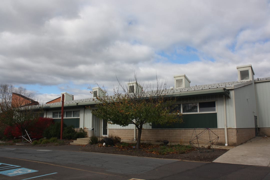 en:Bucks County Community College is a two-year community college located in Bucks County, Pennsylvania, near Philadelphia. 3D Arts Building: Sculpture &amp; Glassblowing studios, Classrooms.