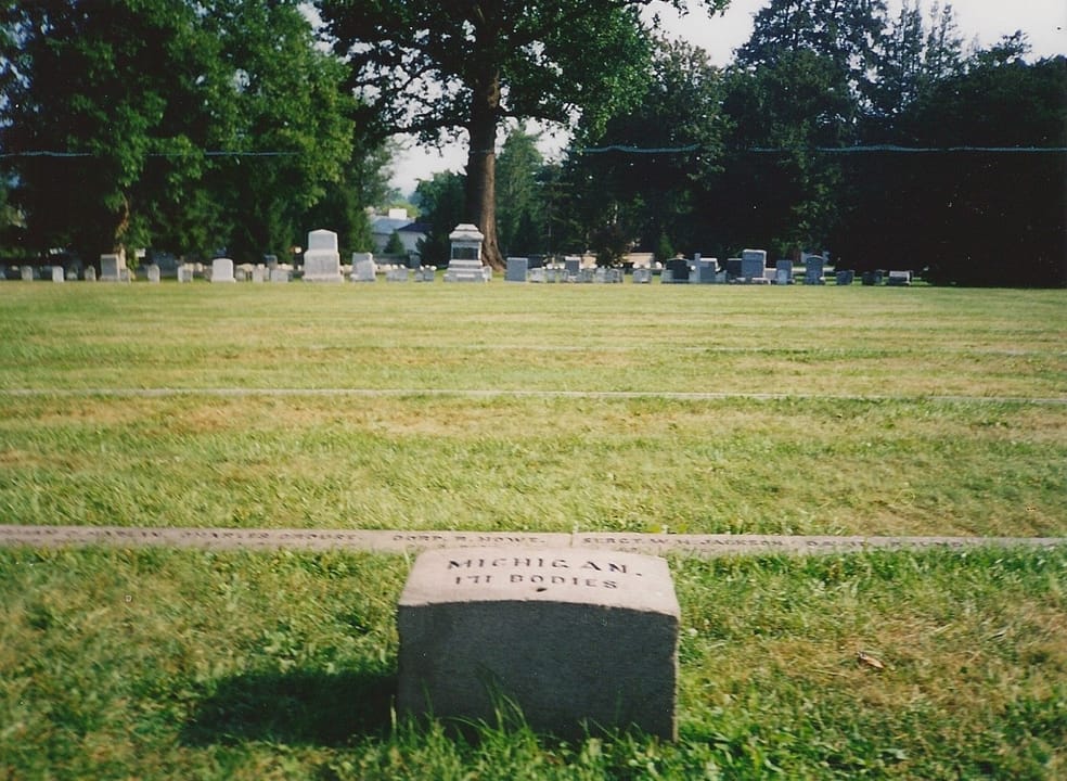 A military cemetery at the Gettysburg Battlefield in Gettysburg, Pennsylvania (United States).