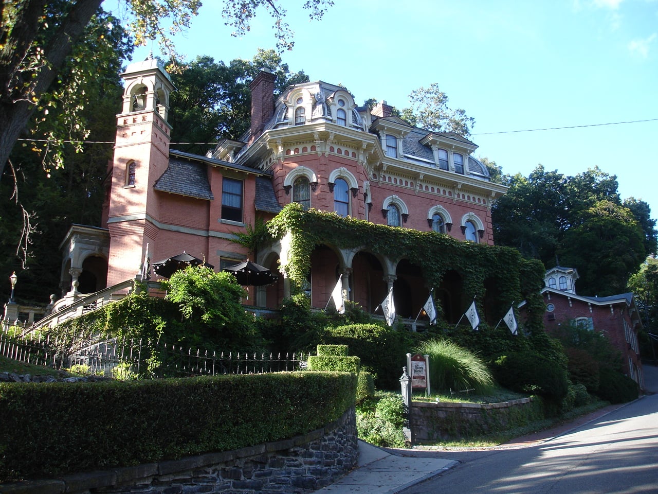 The Harry Packer Mansion, an 1874 Italianate red-brick house in Jim Thorpe, Pennsylvania