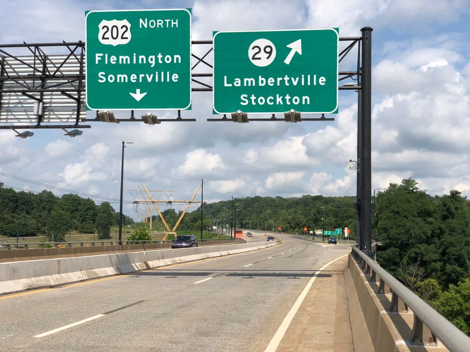 View north along U.S. Route 202 (New Hope-Lambertville Toll Bridge) at the exit for New Jersey State Route 29 (Lambertville, Stockton) in Delaware Township, Hunterdon County, New Jersey