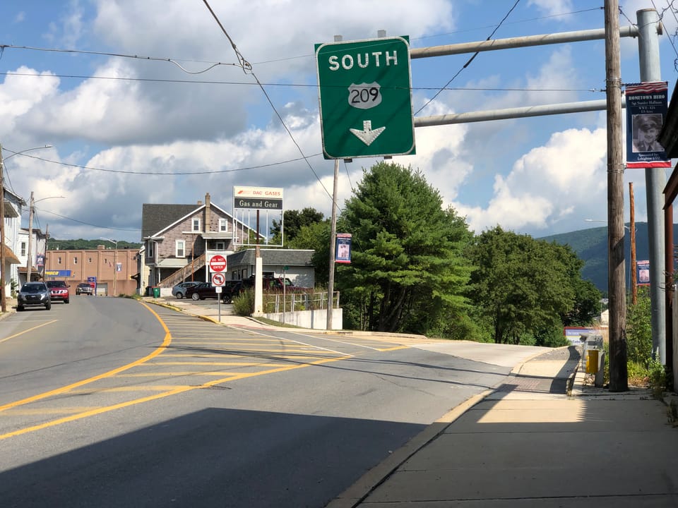 View south along U.S. Route 209 (Bankway Street) at Sergeant Stanley Hoffman Boulevard in Lehighton, Carbon County, Pennsylvania