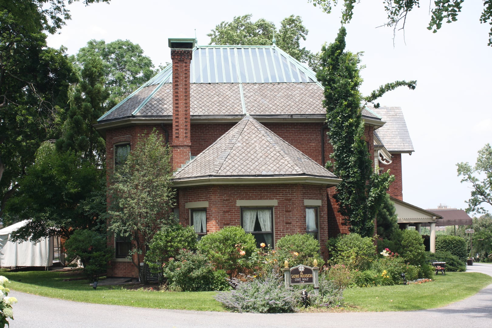 Sayre Mansion in Bethlehem Pennsylvania, 1858 Gothic Revival house in Fountain Hill
