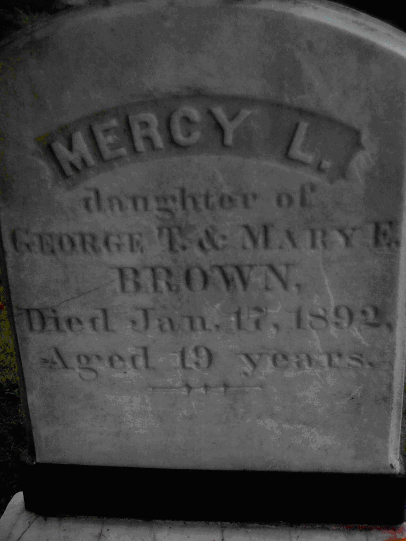 Mercy Brown's gravestone at Chestnut Hill Baptist Cemetery in Exeter, Rhode Island