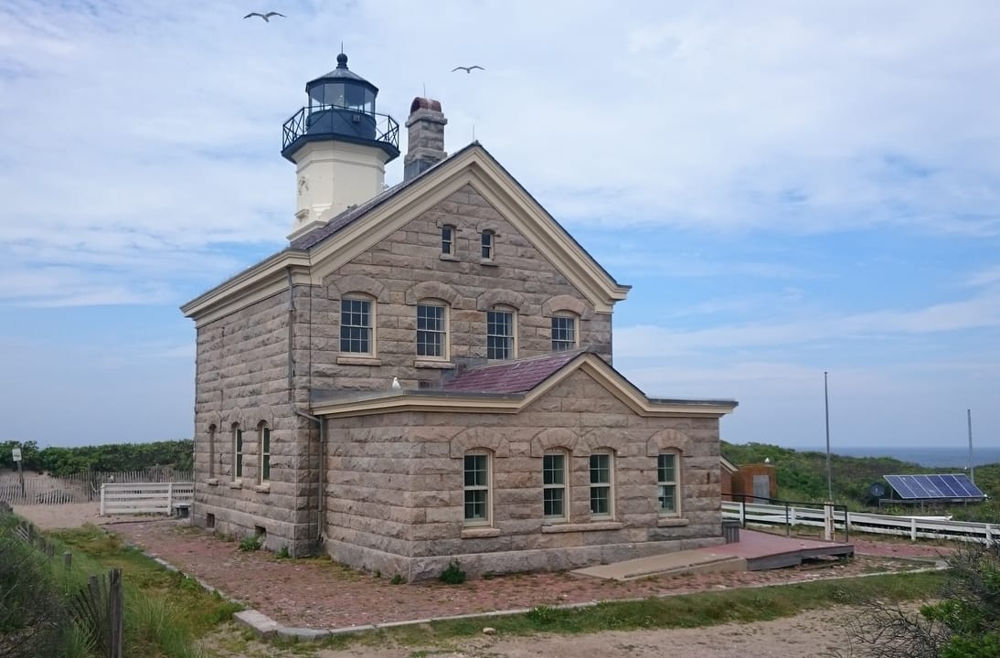 Photo of Palatine Light / Sandy Point