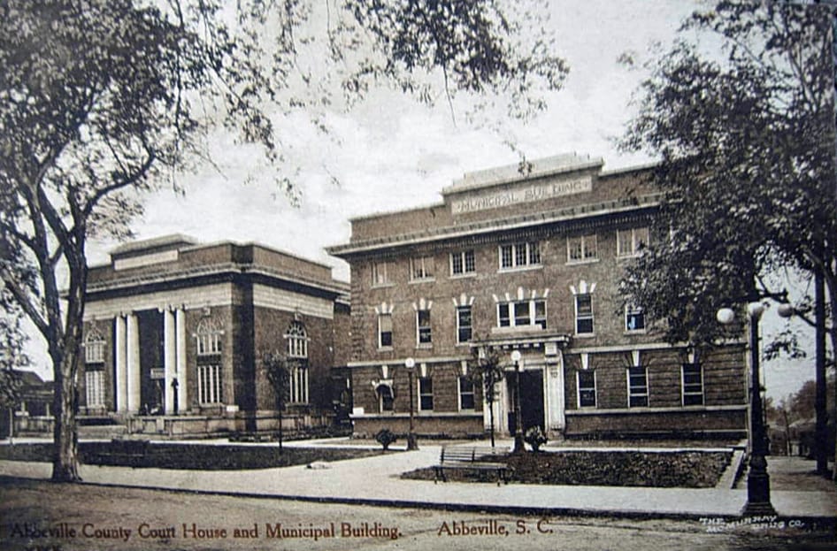 Albertype postcard, 'Abbeville County Court House and Municipal Building, Abbeville, S. C.', about 1915: the Court House (left) and the brick Municipal Building that houses the Opera House (right), seen across Court Square.