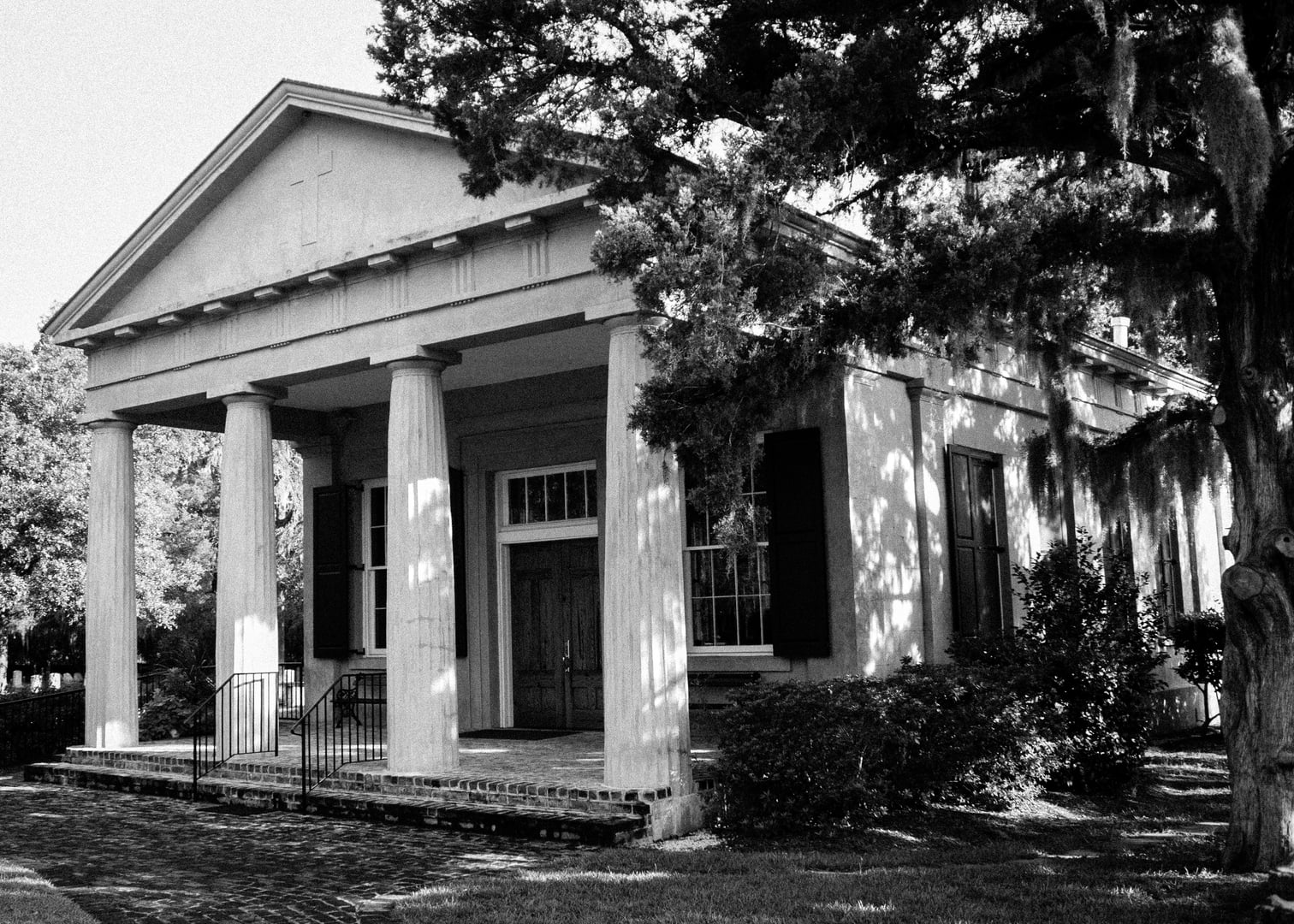 All Saints Episcopal Church on the Waccamaw Neck near Pawleys Island, South Carolina, home parish of the Flagg family cemetery and Alice Flagg's grave marker