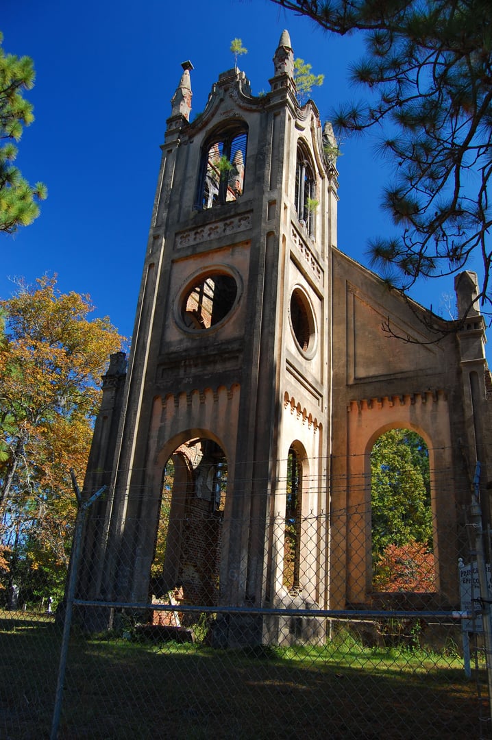The ruins of Prince Frederick's Chapel near Plantersville in Georgetown County, South Carolina