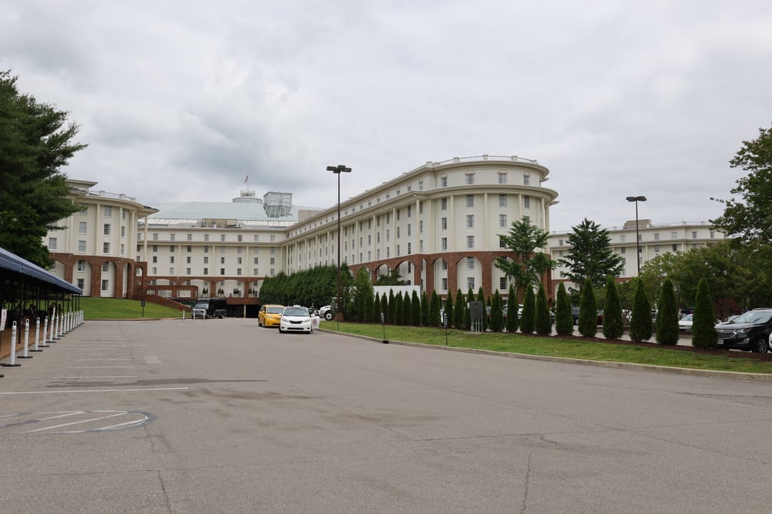 Porte-cochere entrance of the Gaylord Opryland Resort with the 'Welcome to Gaylord Opryland' sign over the drive, 2022.