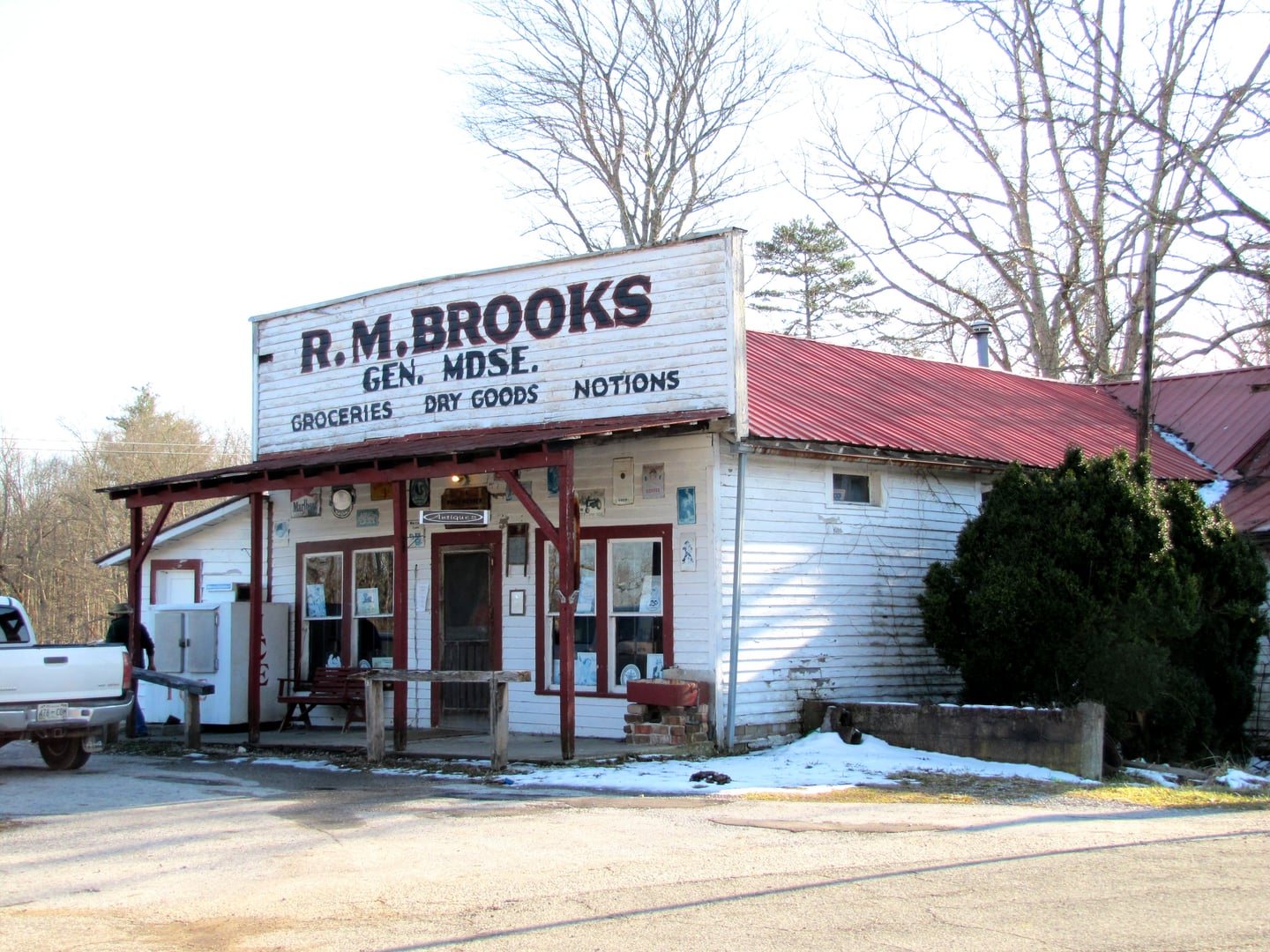 The R.M. Brooks General Store in historic Rugby, Tennessee, an NRHP-listed building in the Big South Fork area