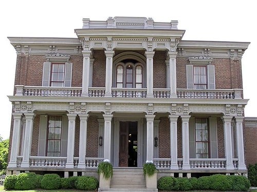 Italianate brick facade of Two Rivers Mansion in Nashville, Tennessee