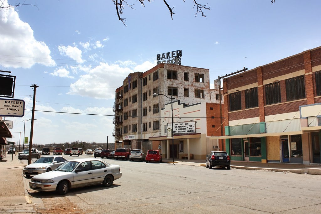 Not to be confused with the much more well known abandoned hotel of the same name in Mineral Wells, TX.