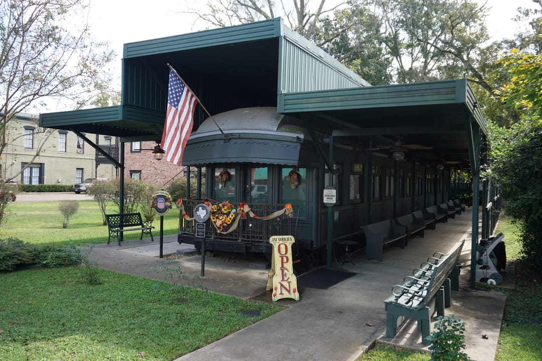 Photo of Jefferson Palace Hotel
