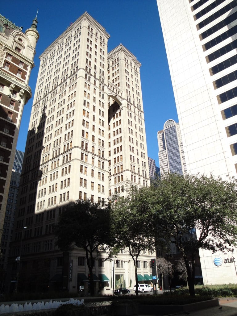 29-story 1922 Renaissance Revival Magnolia Petroleum Building in downtown Dallas, crowned by the iconic 1934 red neon Pegasus