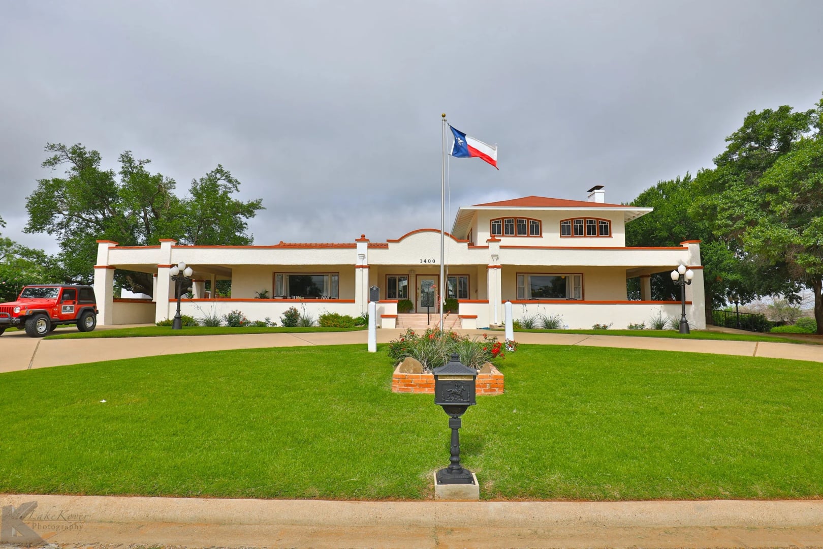 Mulberry Manor — Trammell House Mission Revival residence in Sweetwater, Texas