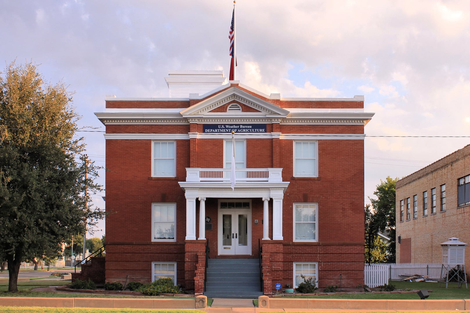 Photo of Old Abilene Weather Bureau Building