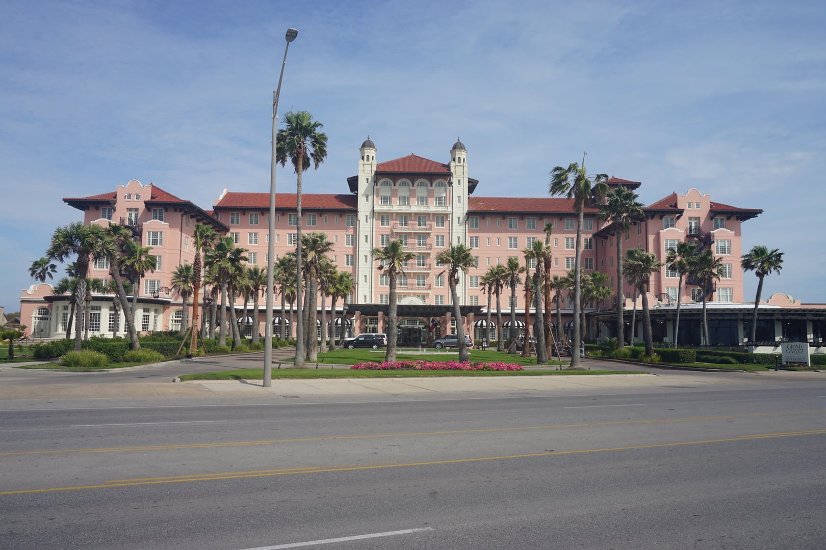 Hotel Galvez (Grand Galvez) in Galveston Texas, Spanish Colonial Revival beachfront resort