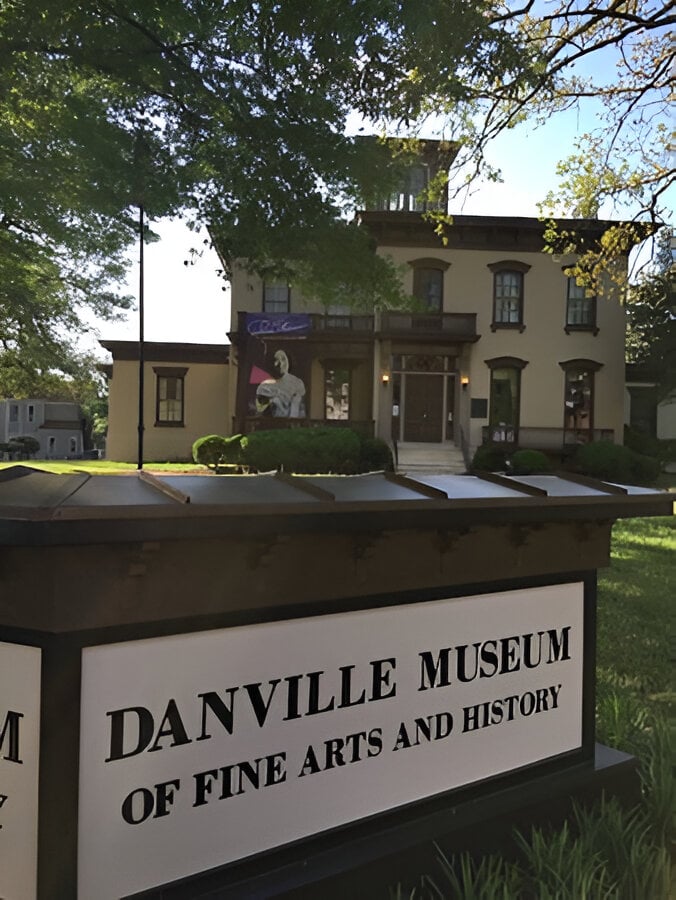 Photo of Danville Museum of Fine Arts & History (Sutherlin Mansion)