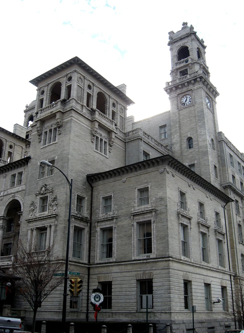 Beaux-Arts facade of The Jefferson Hotel on Franklin Street in downtown Richmond, Virginia, built 1895.