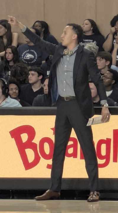 Longwood University head men's basketball coach Ronnie Thomas in 2025.