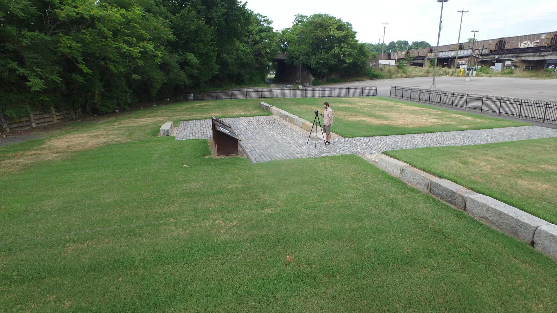 Photo of Lumpkin's Slave Jail (Devil's Half Acre)