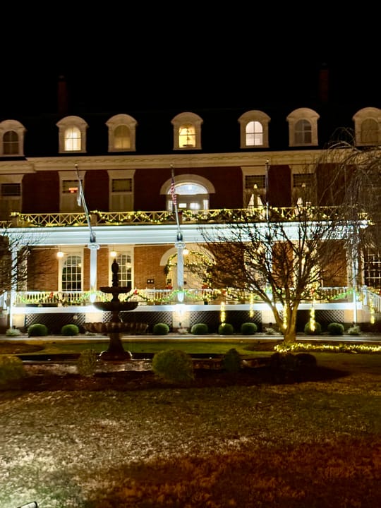 Photo of Martha Washington Inn